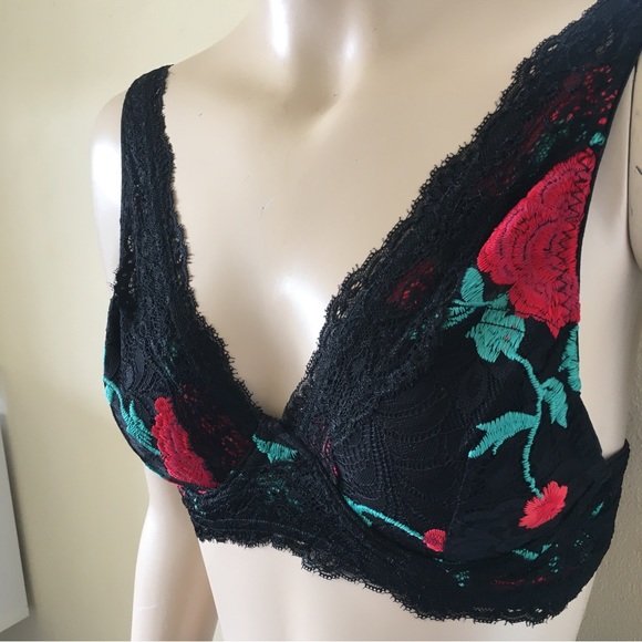 Lingerie set floral embroidered - Picture 8 of 13